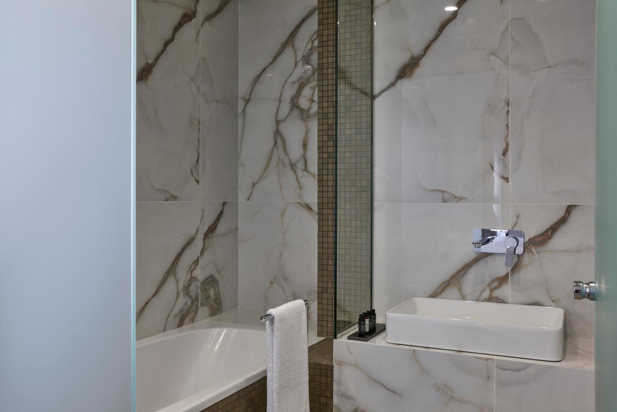 Hotel Hestia - Kolokotroni 23 Ateny Zewnętrze zdjęcie
